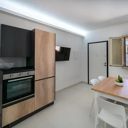 Giusy - Holiday home Calabernardo