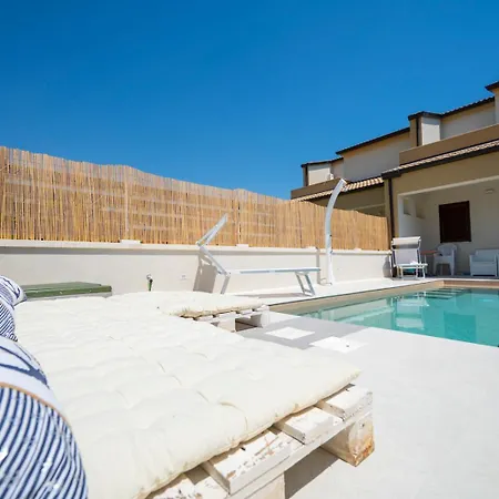 Giusy - Holiday home Calabernardo